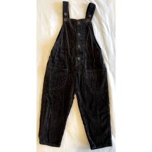 Toddler girl size 3-4 years Zara black corduroy overalls